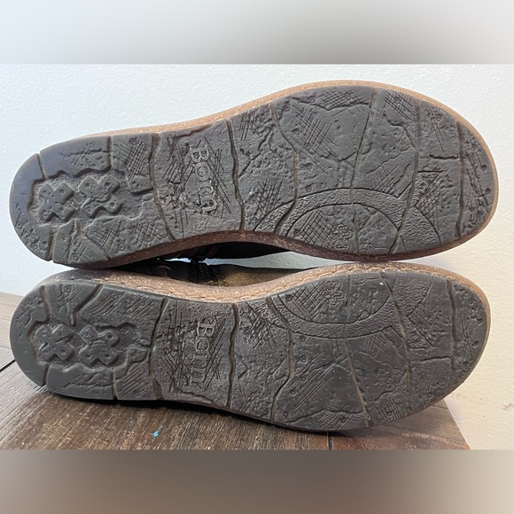 Born Tora Brown Distressed Leather Booties Womens size 9 - Picture 10 of 10